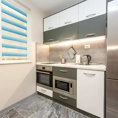 Downtown Apartment