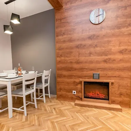 Downtown Apartment