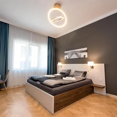 Downtown Apartment